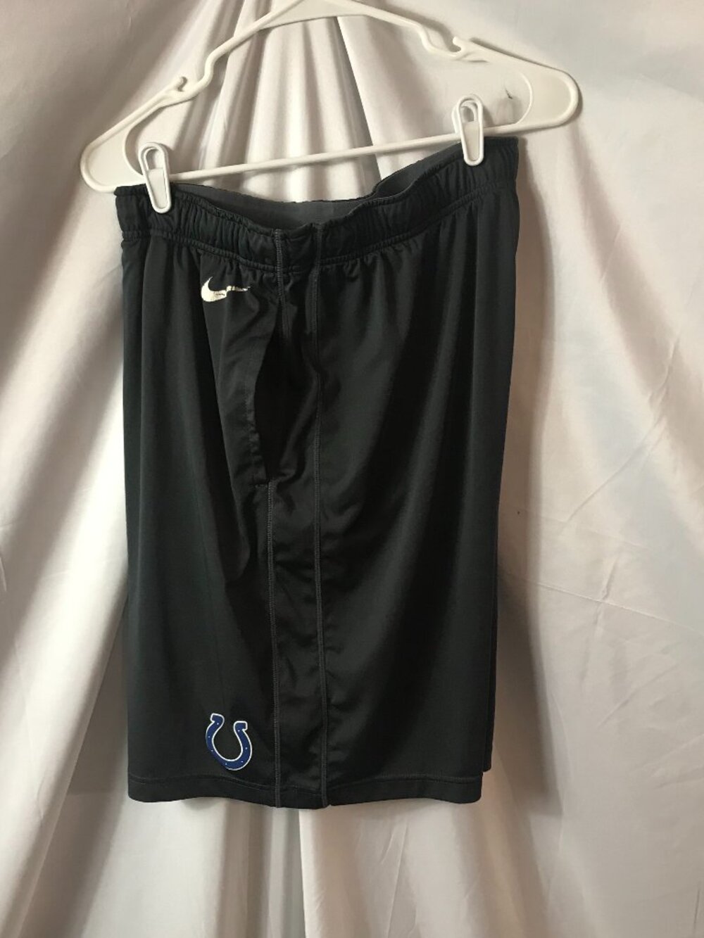 Nike Indianapolis Colts NFL Activewear Athletic Sport Cut Football Shorts